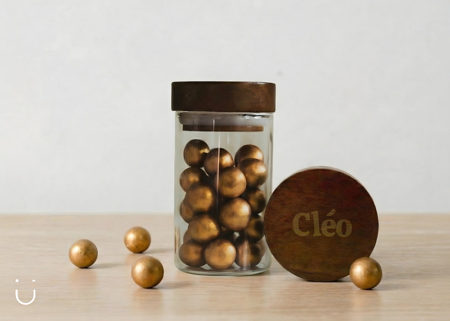 Glazen potje - gouden crispy balletjes - Doopsuiker