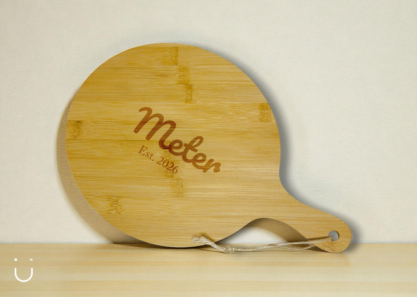 Serveerplank rond - "Meter est. 2026" - Deugeniet - Meter/peter cadeaus