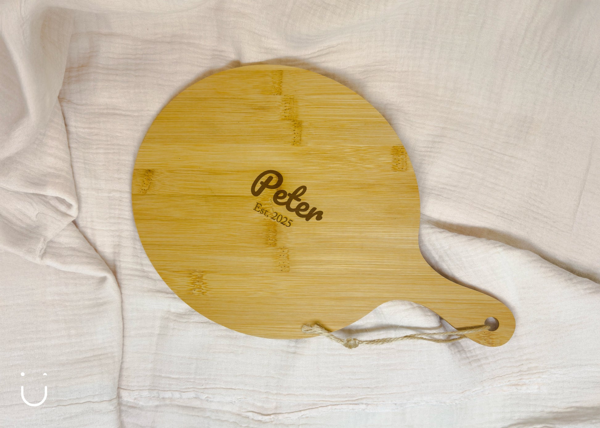 Serveerplank rond - "Peter est. 2025" - Deugeniet - Meter/peter cadeaus